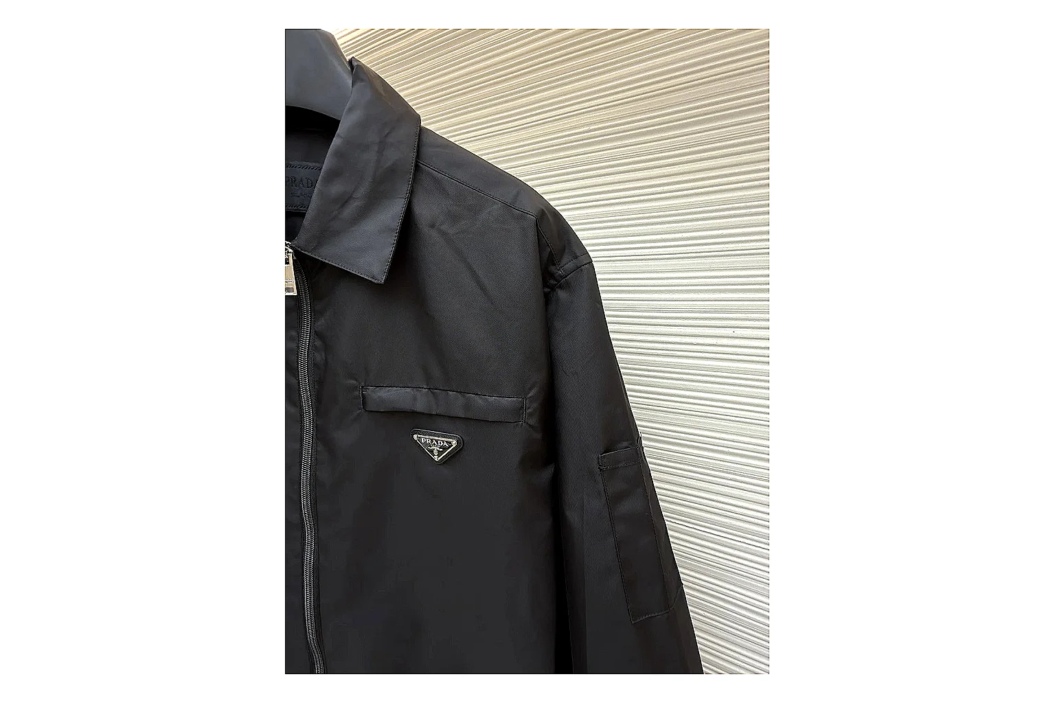 scout dashboard Prada Re-Nylon Hooded Jacket Black Jacket product image thumbnail 6