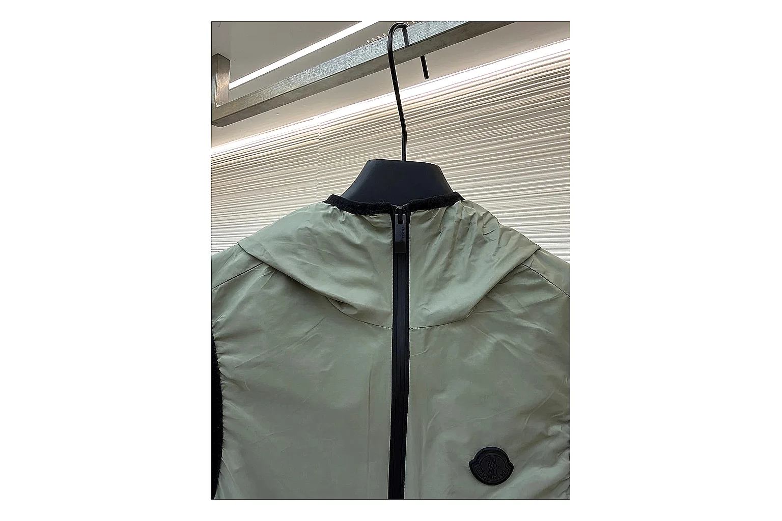 find list Moncler Reflective Hooded Vest Olive Black Vest product image thumbnail 2