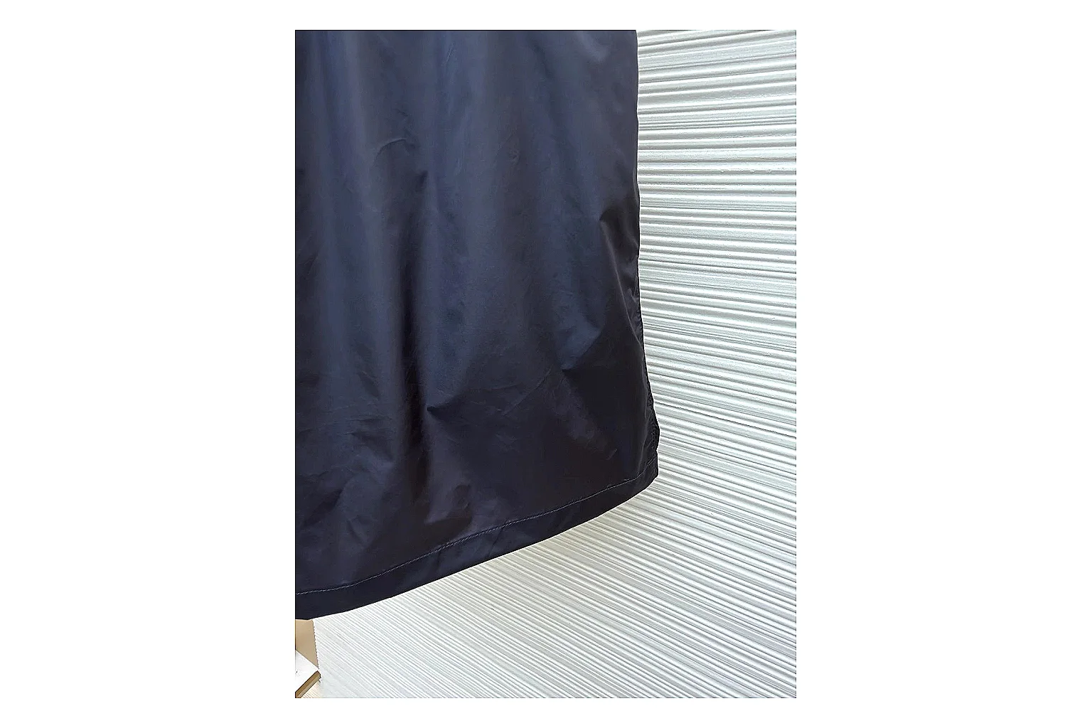 find list Moncler Nylon Shorts Navy Shorts product image thumbnail 3