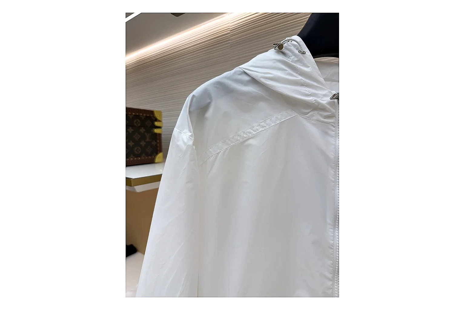 scout dashboard Moncler Nylon Hooded Jacket White Jacket product image thumbnail 4