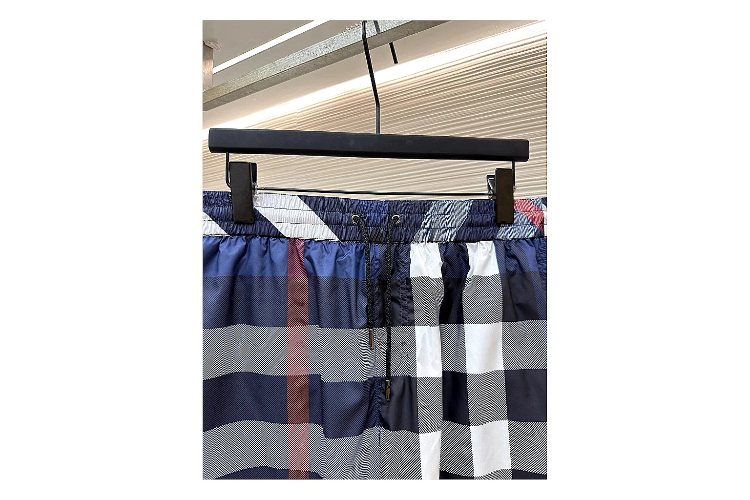 find list Burberry Check Swim Shorts Navy Blue Shorts product image thumbnail 2