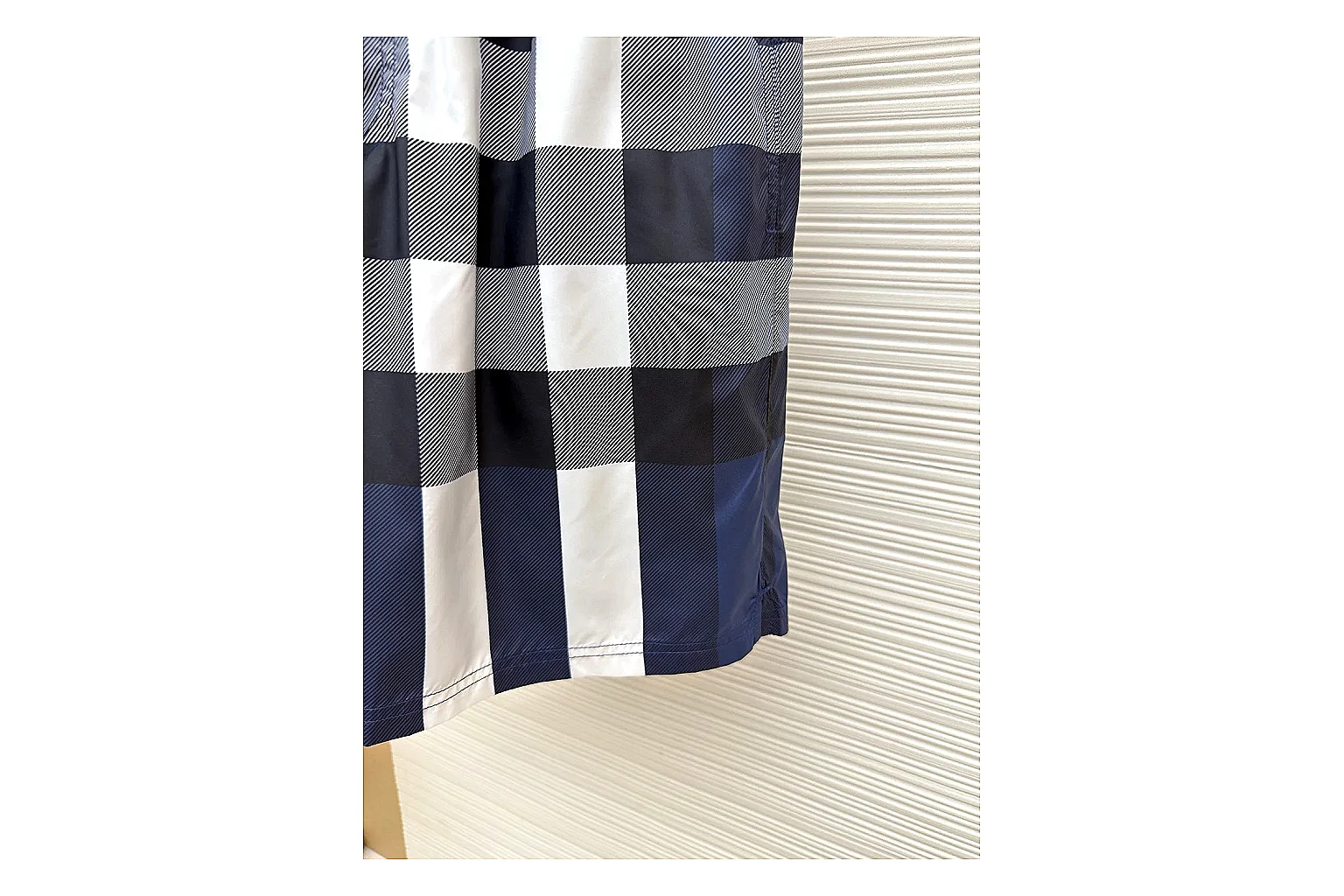 find list Burberry Check Swim Shorts Navy Blue Shorts product image thumbnail 3