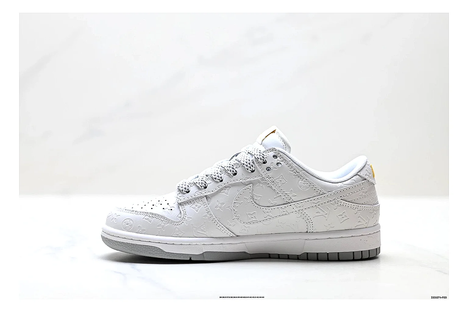 Other Casual Low-Top Sneaker Image 5147 thumbnail 2