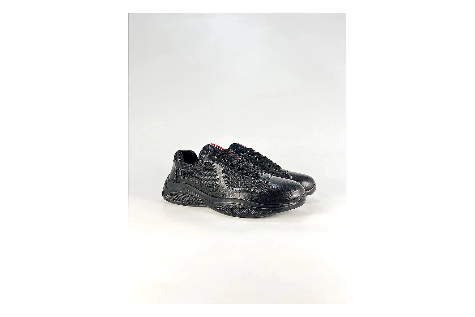 Other Black Runner Black Product Image thumbnail 3