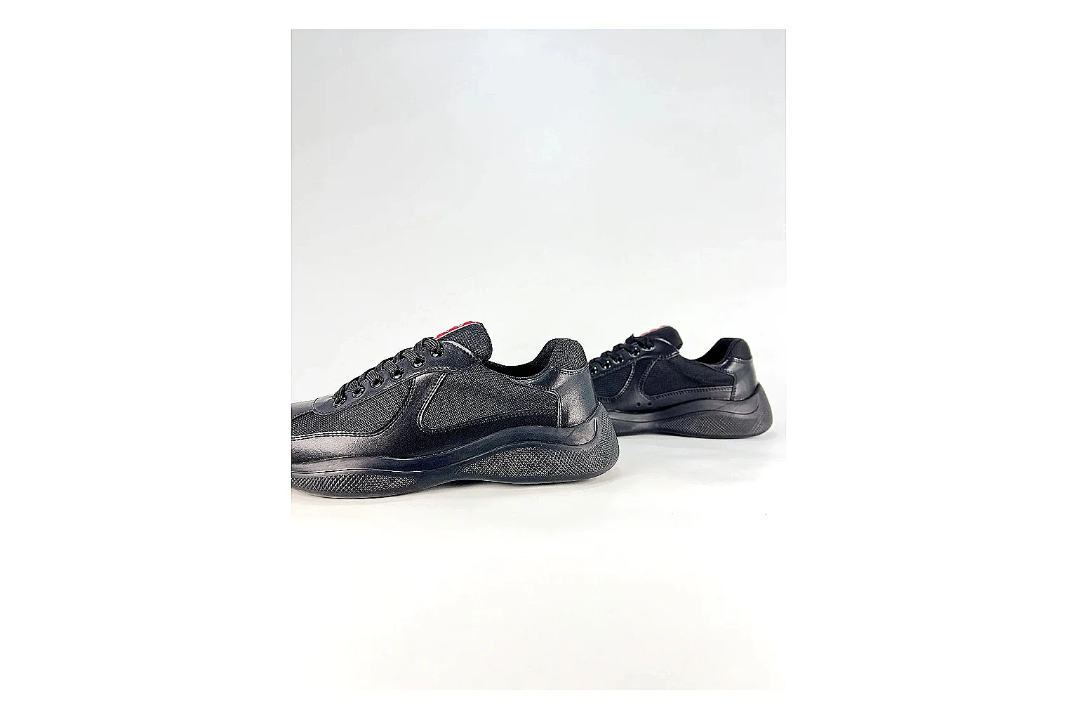 Other Black Runner Black Product Image thumbnail 4
