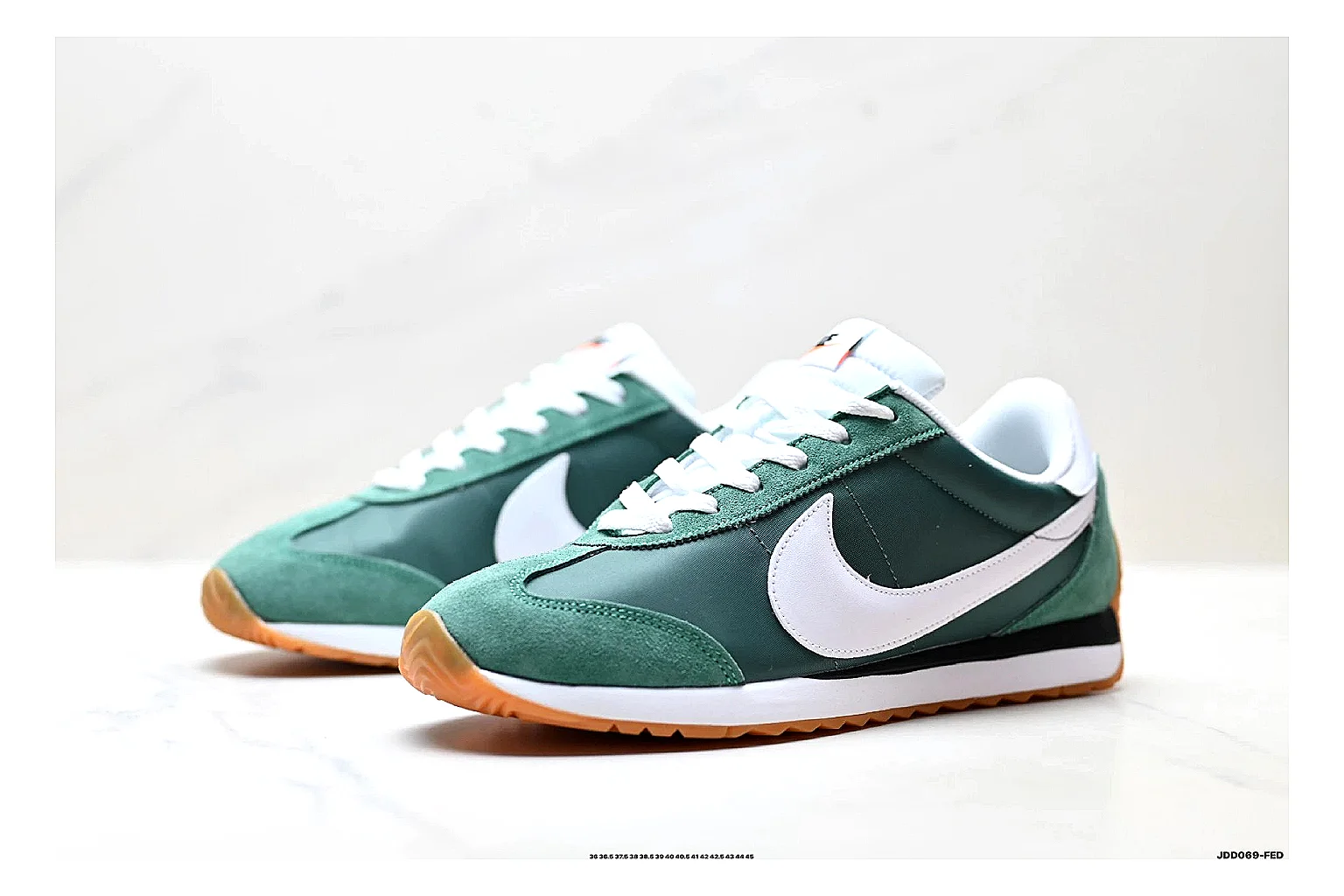 Nike Cortez Green White Product Image thumbnail 5