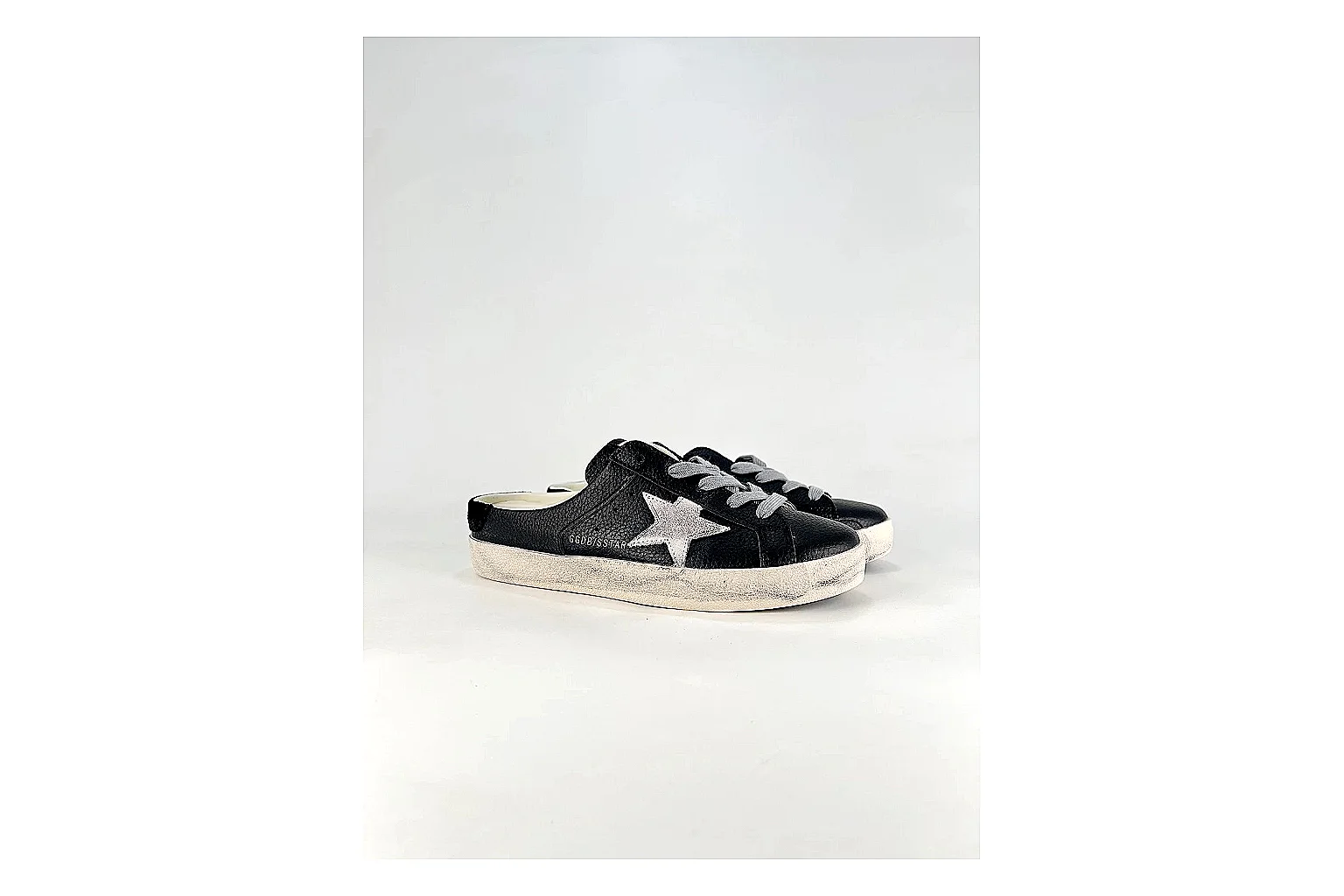 scout dashboard GGDB Super-Star Black White Sneakers product image thumbnail 3