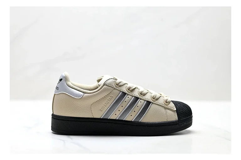 find list Adidas Originals Samba Cream Black Sneakers product image