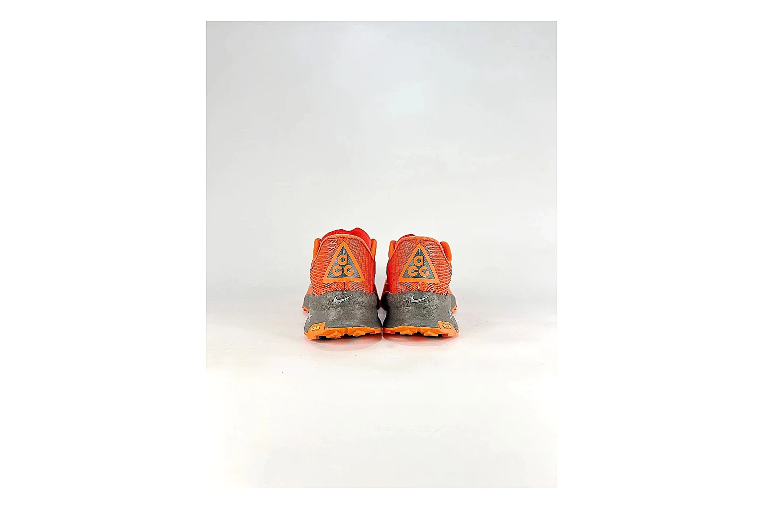 find list Nike ACG Ultra Orange Gray Sneakers product image thumbnail 4