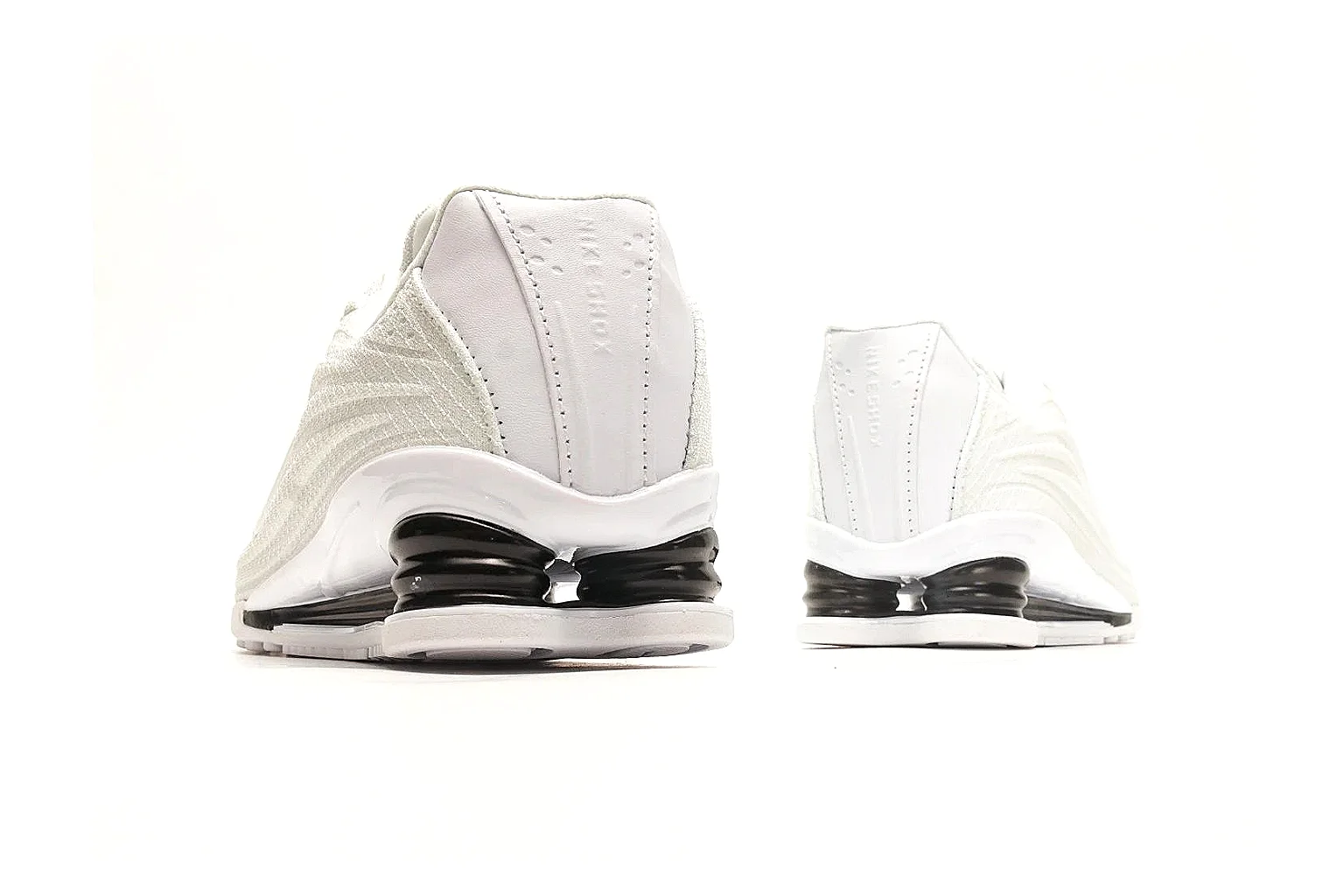 Nike Shox Z White Retro Running Style Sneakers thumbnail 4