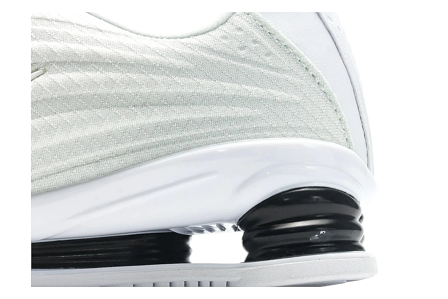 Nike Shox Z White Retro Running Style Sneakers thumbnail 6