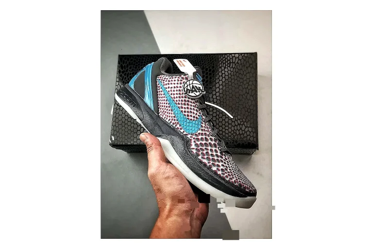 Nike Woven Runner Gray Teal Product Image