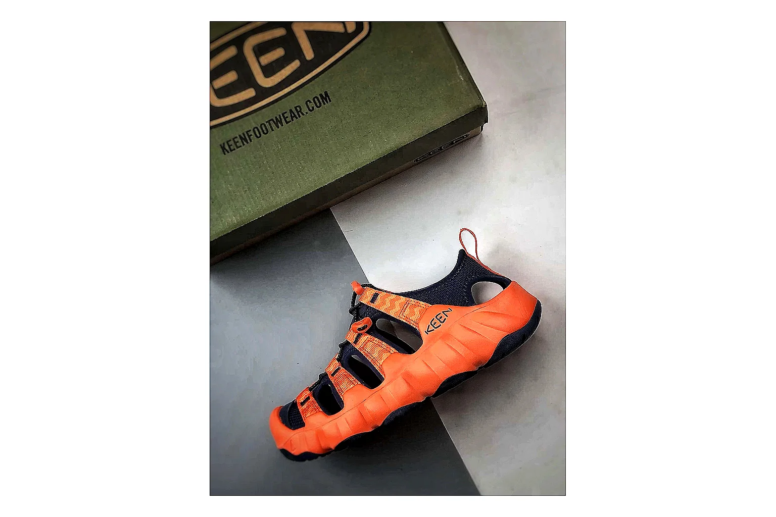 KEEN Jasper Sandal Orange Black Product Image thumbnail 3