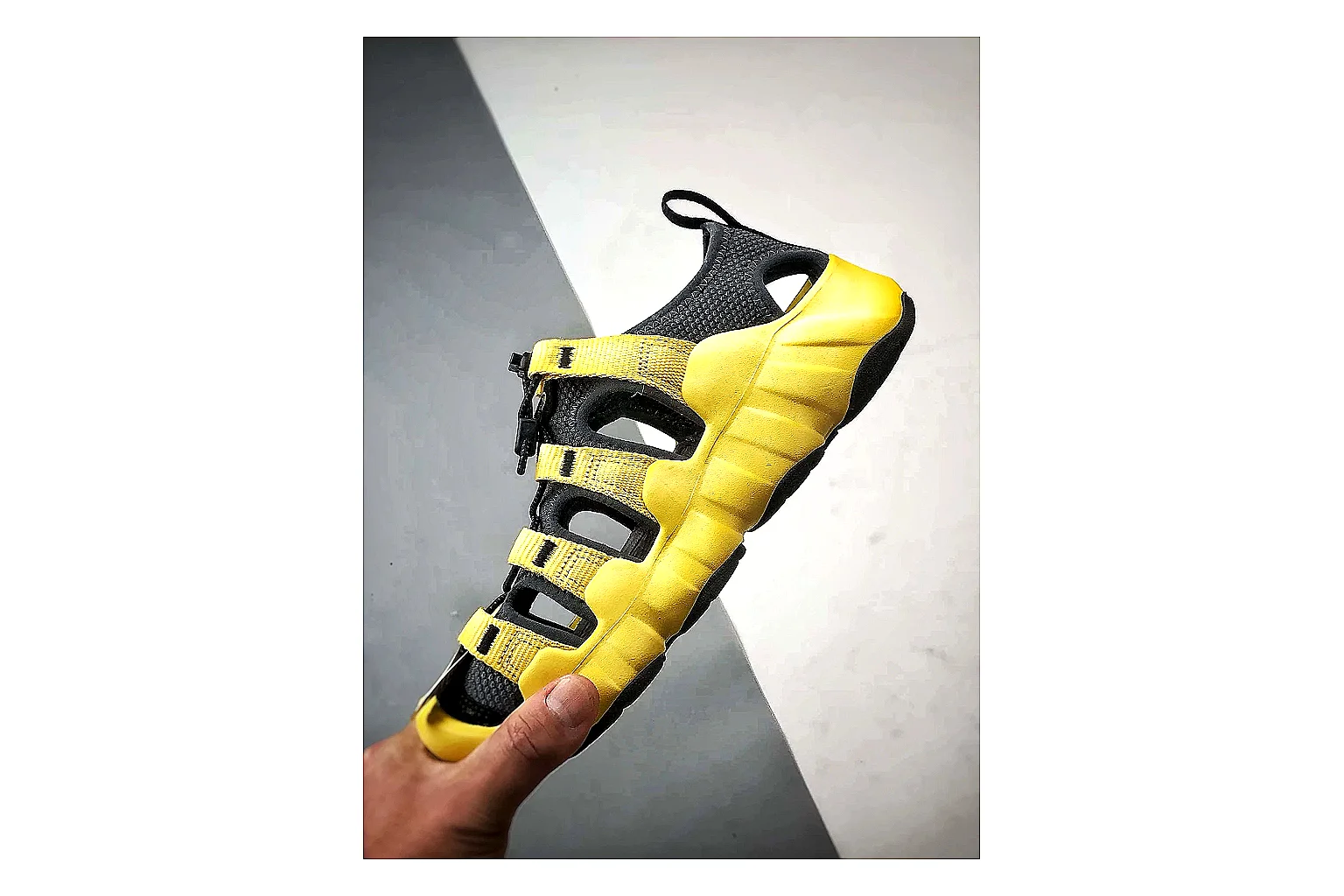 KEEN Jasper Sandal Yellow Black Product Image thumbnail 4