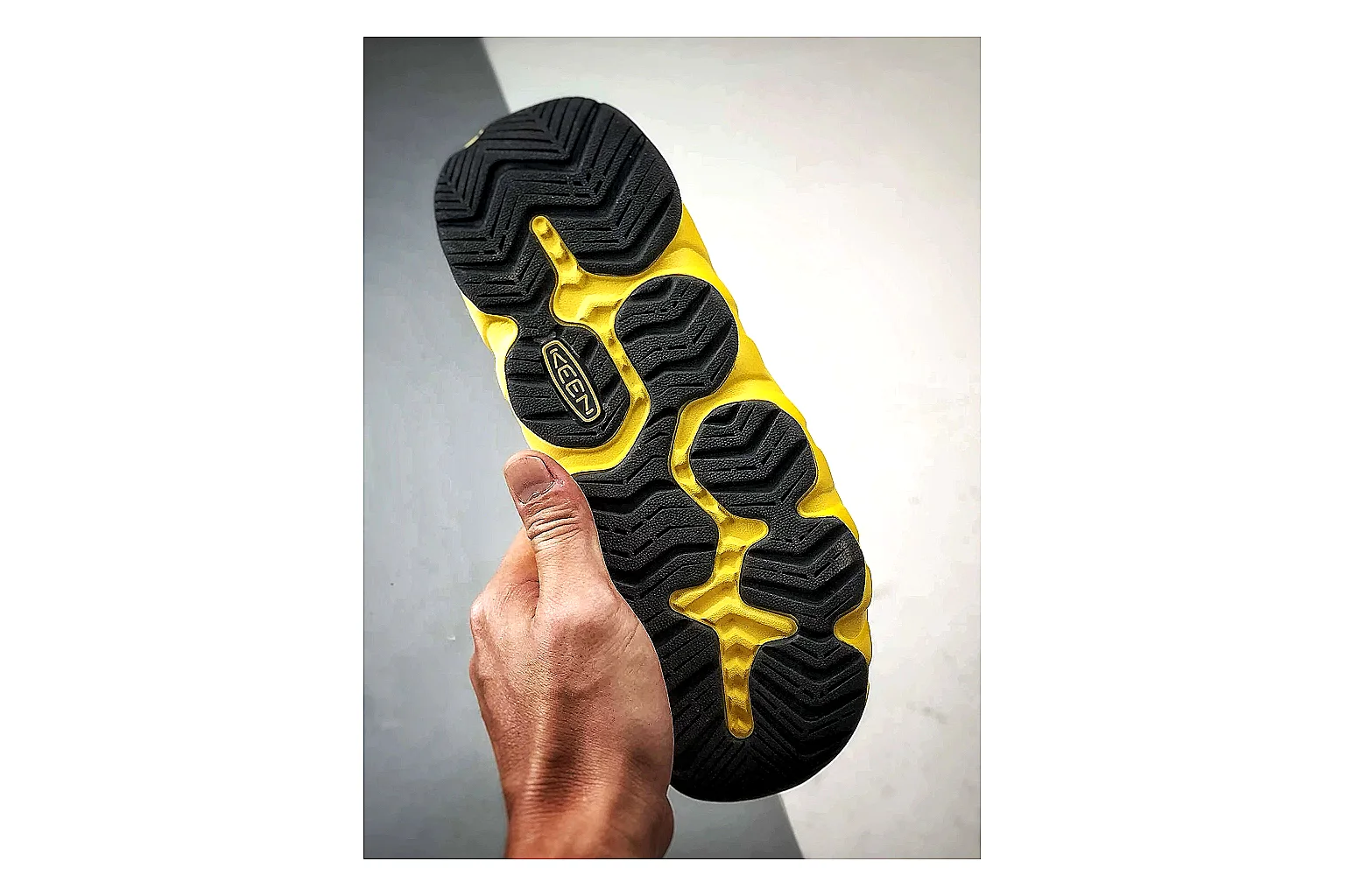 KEEN Jasper Sandal Yellow Black Product Image thumbnail 6
