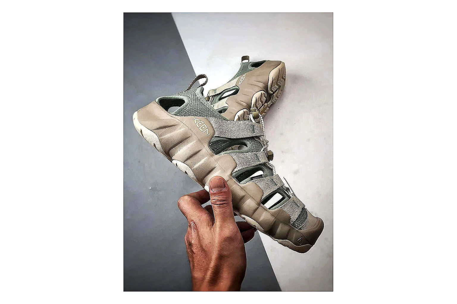KEEN Jasper Sandal Gray Beige Product Image thumbnail 5