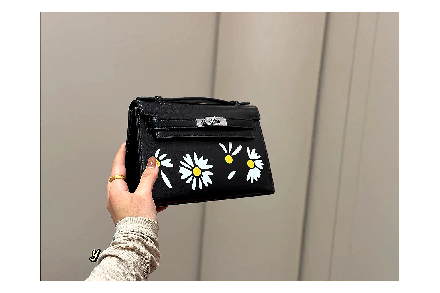 kakobuy find scout hermes daisy kelly black bag product image thumbnail 5