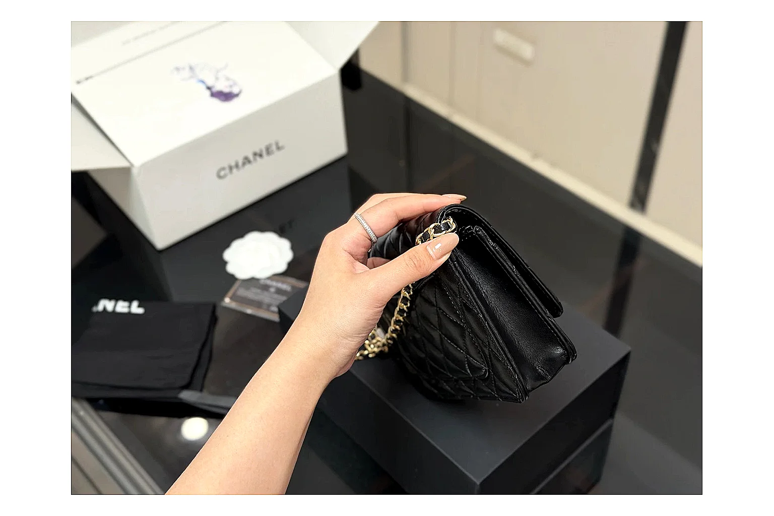 Chanel Quilted Wallet Bag Black Floral Product Image thumbnail 4
