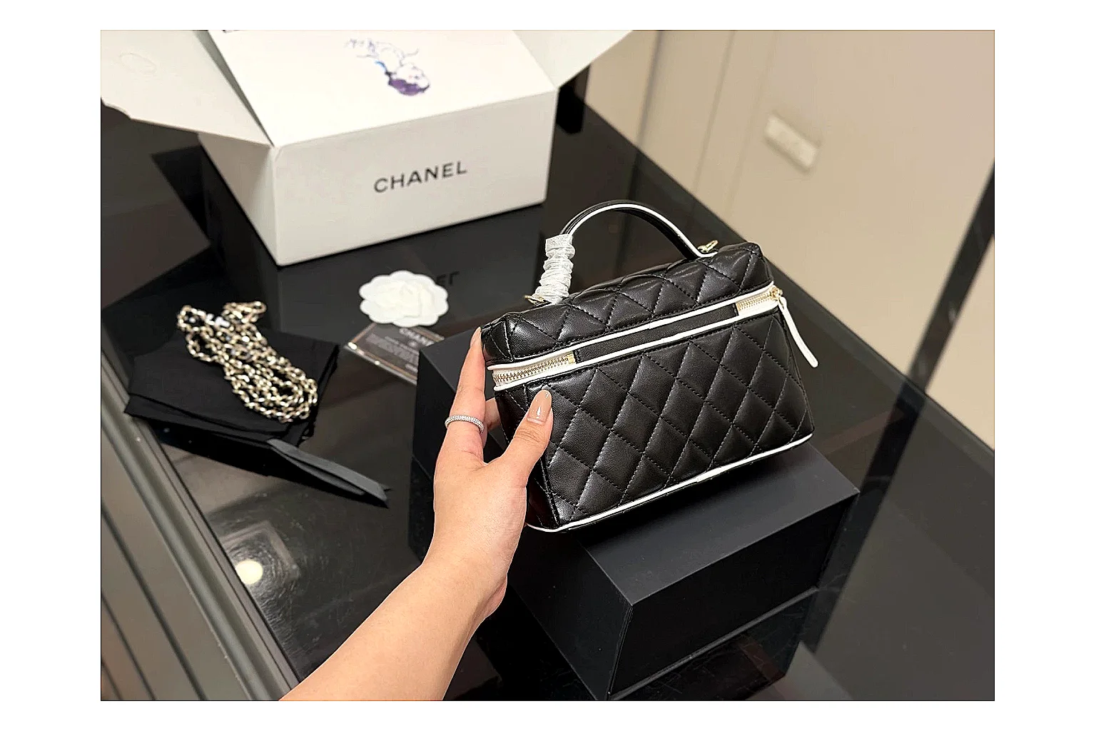 Chanel Wallet On Chain Black Product Image thumbnail 6