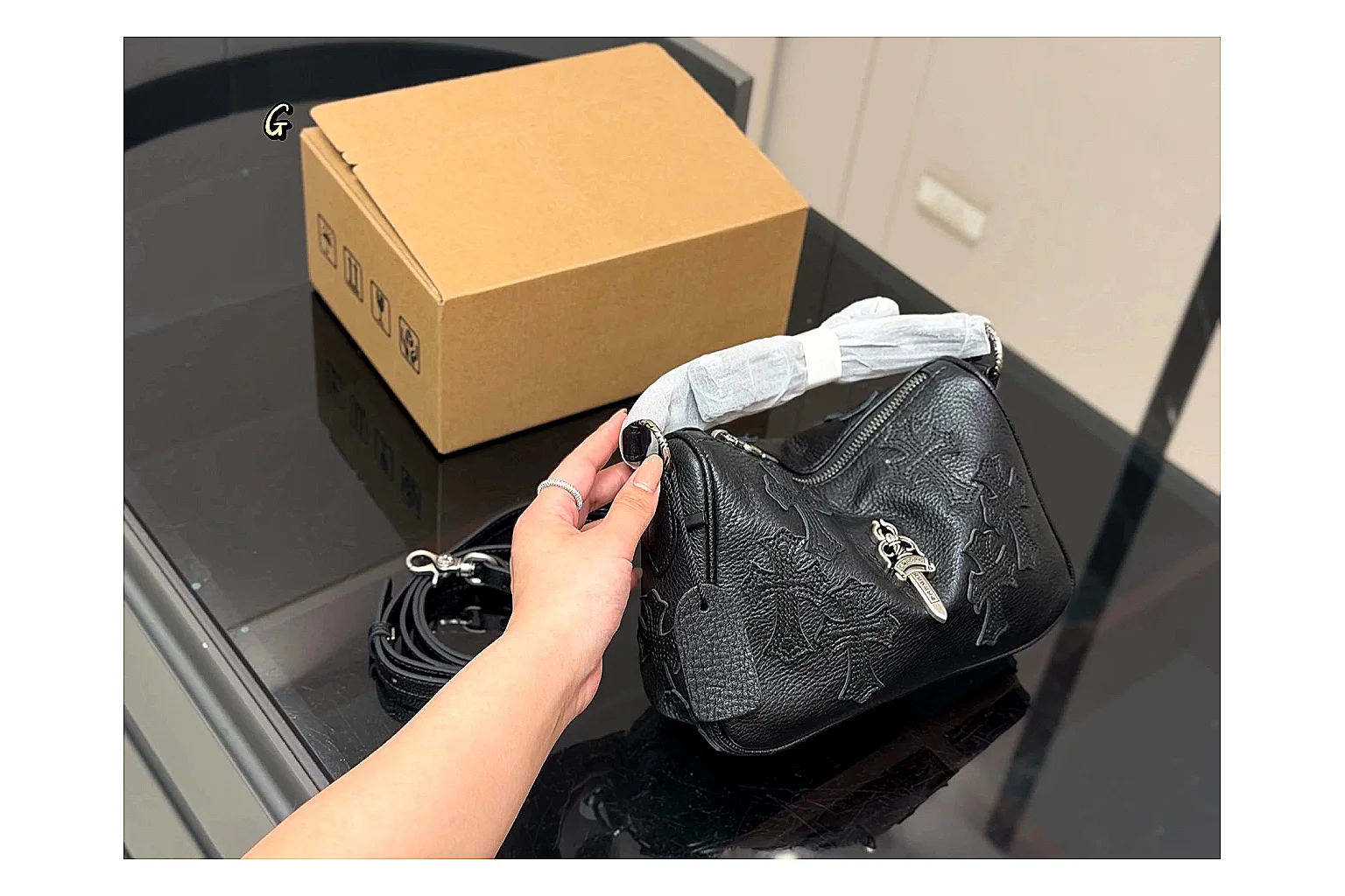 Other Mini Top Handle Black Product Image thumbnail 2