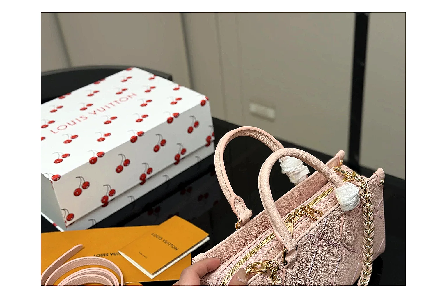 Louis Vuitton Mini Top Handle Pink Product Image thumbnail 3