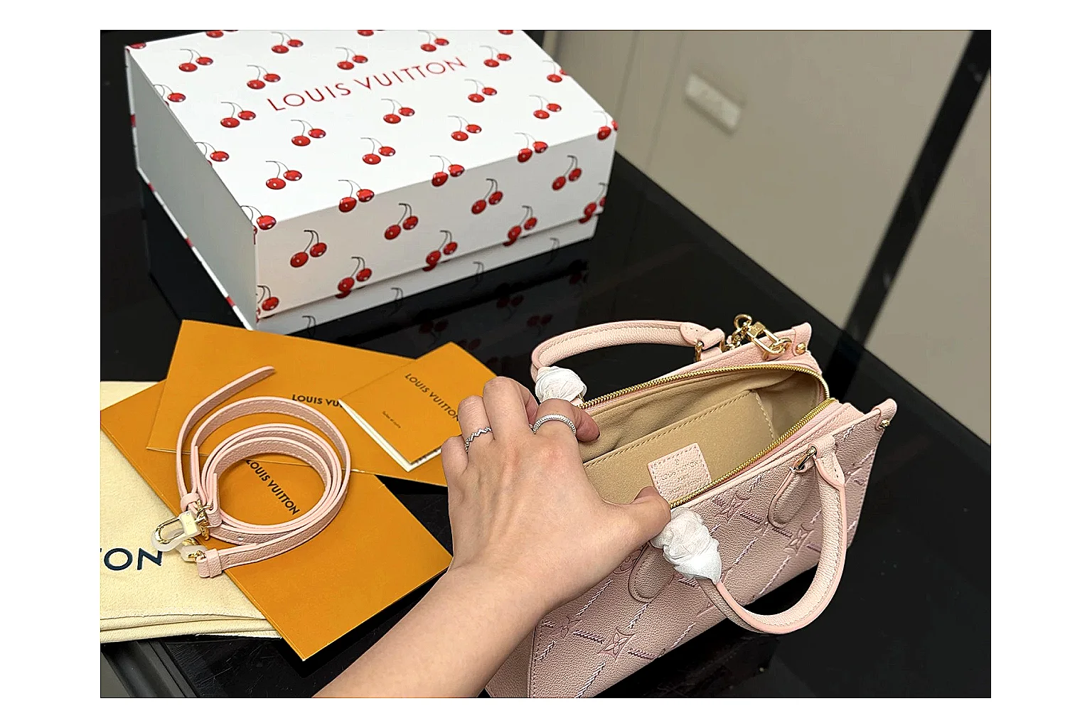 Louis Vuitton Mini Top Handle Pink Product Image thumbnail 5