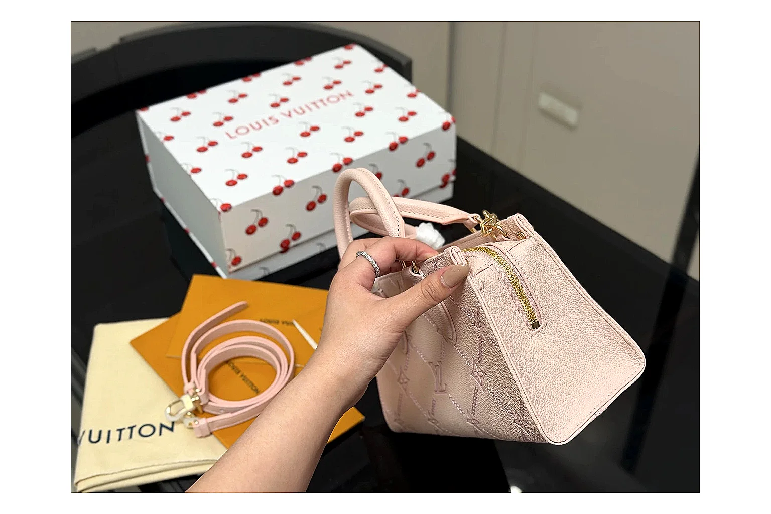 Louis Vuitton Mini Top Handle Pink Product Image thumbnail 6