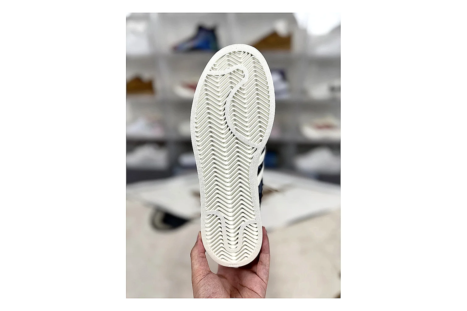 Kakobuy find scout Adidas Superstar Mixed Sneakers scout comparison product image thumbnail 6