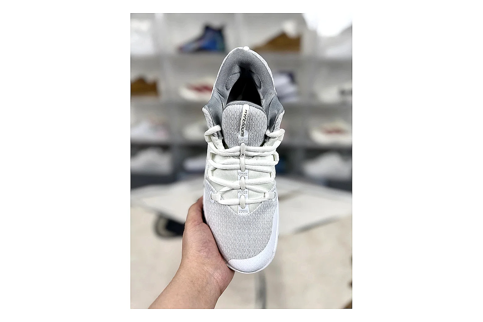 Kakobuy find scout Nike Hyperdunk Mixed Sneakers scout comparison product image thumbnail 4