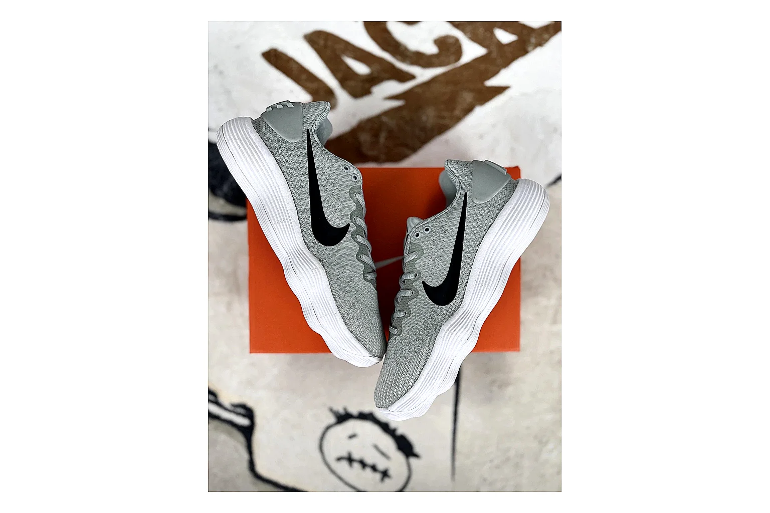 Kakobuy find scout Nike Hyperdunk Mixed Sneakers scout comparison product image thumbnail 5