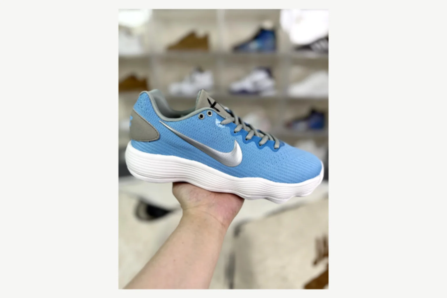 Nike Hyperdunk 2017 White Blue High Top Kakobuy find scout product image thumbnail 2