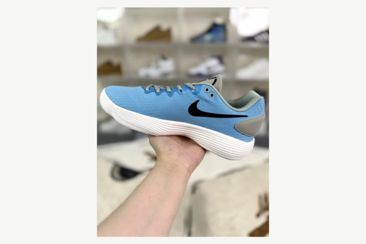 Nike Hyperdunk 2017 White Blue High Top Kakobuy find scout product image thumbnail 3