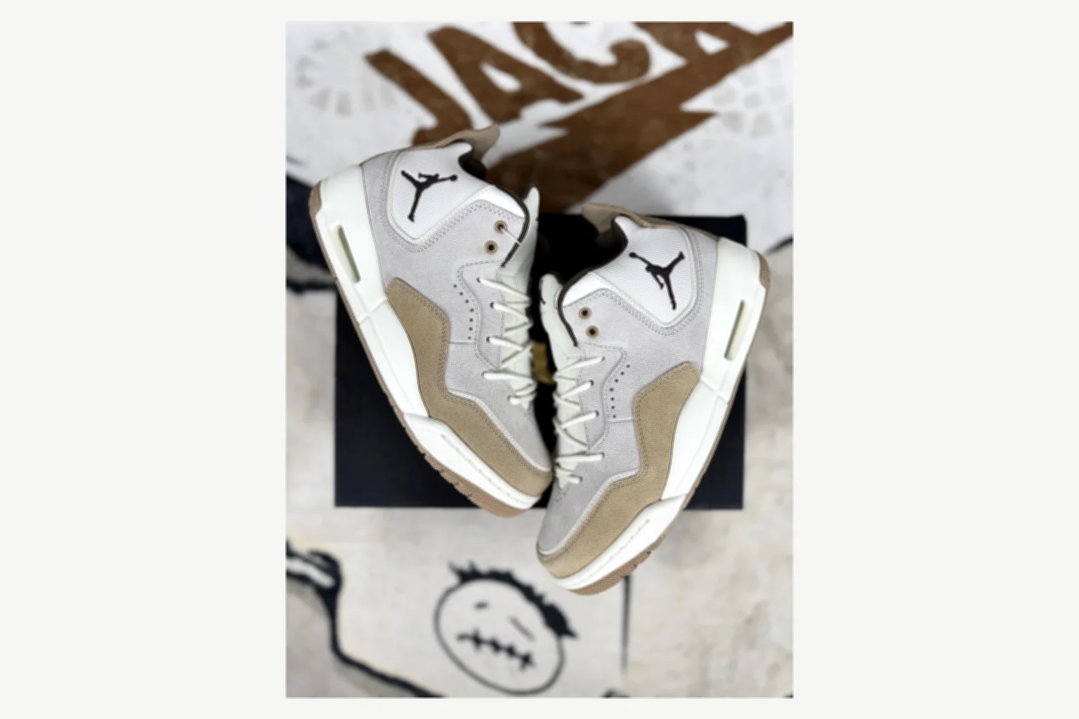 Jordan Courtside 23 Brown Cream Mid Top Kakobuy find scout product image thumbnail 6