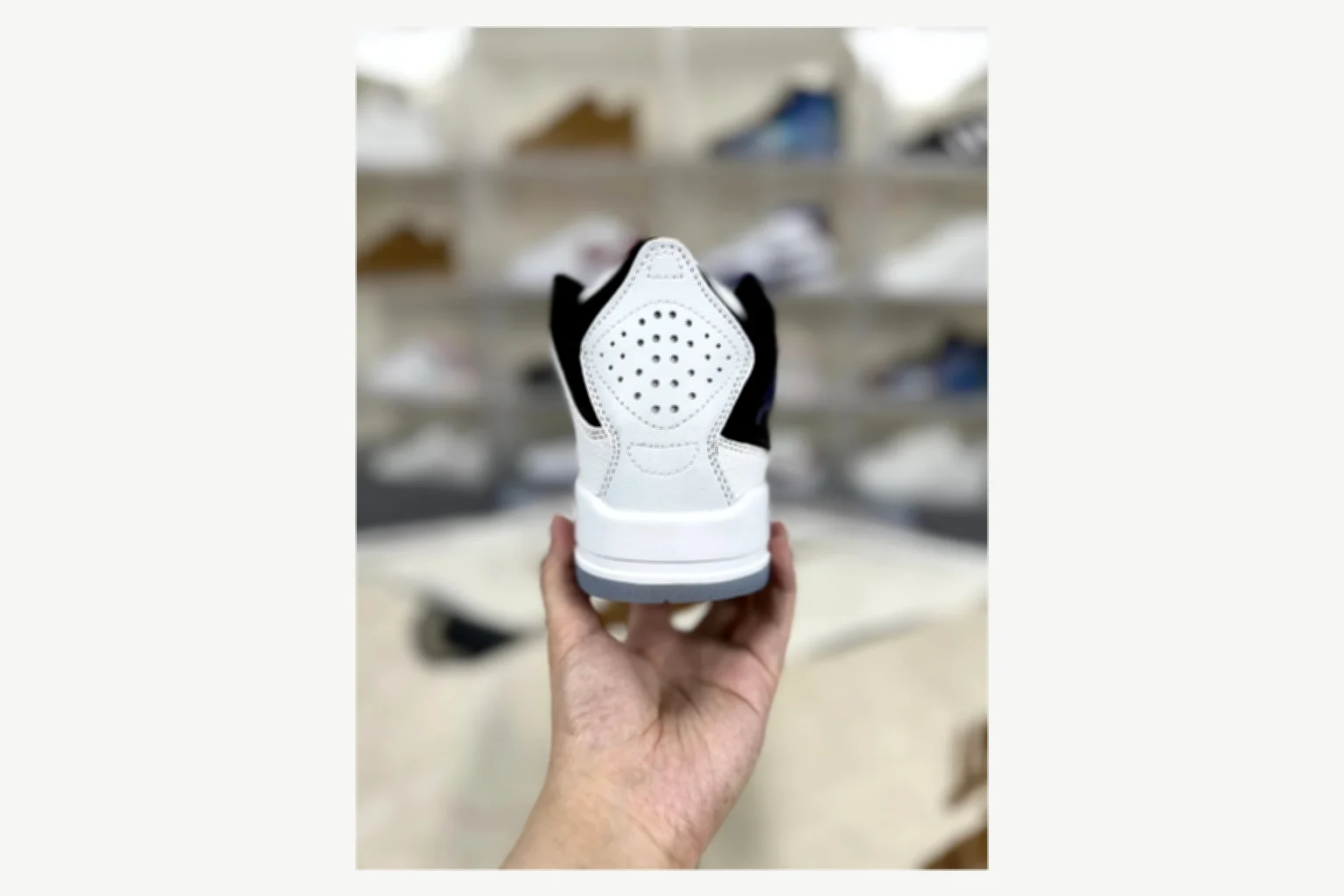 Jordan Courtside 23 Gray Blue Mid Top Kakobuy find scout product image thumbnail 4