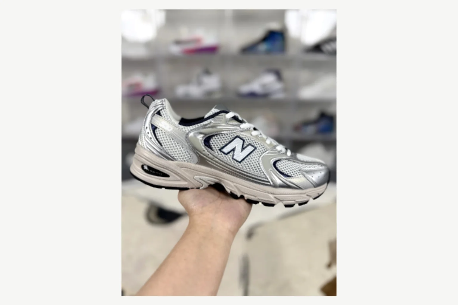 New Balance 530 White Black Runner Kakobuy find scout product image thumbnail 2