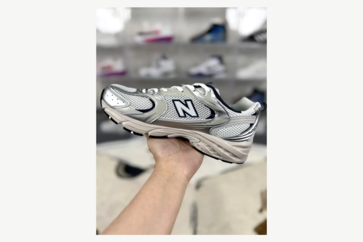 New Balance 530 White Black Runner Kakobuy find scout product image thumbnail 3